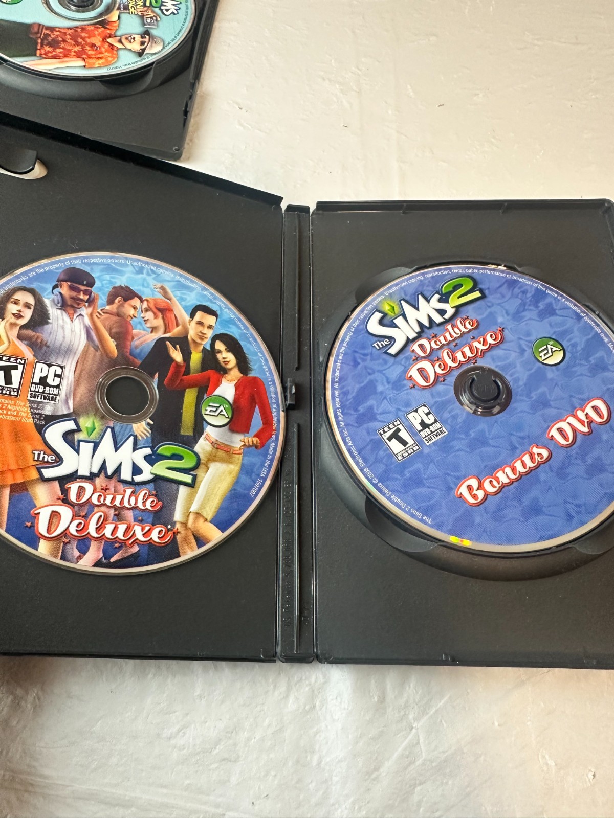 The Sims 2 Series PC Games Bon Voyage Double Deluxe Kitchen & Bath CDROMs Lot