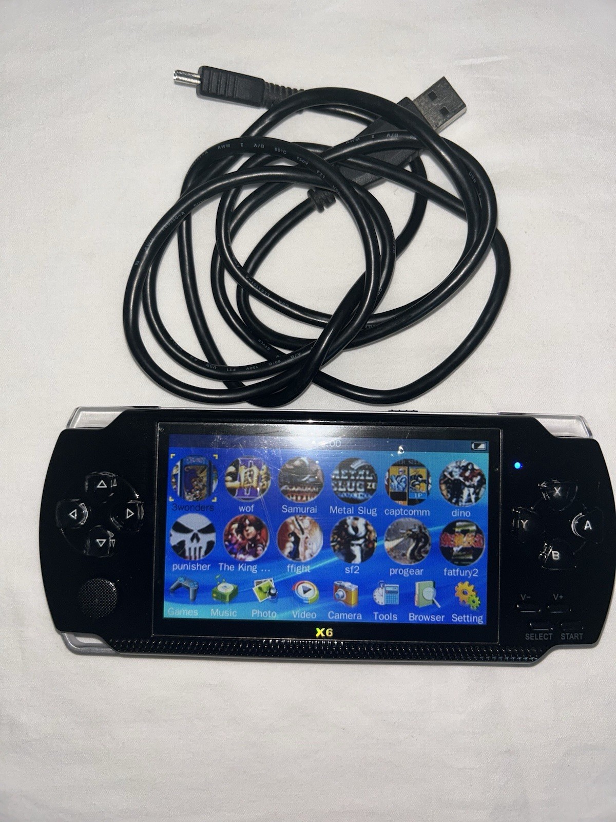 PSP X6 Handheld Game Machine 8GB High Definition Color Screen With Power Cable