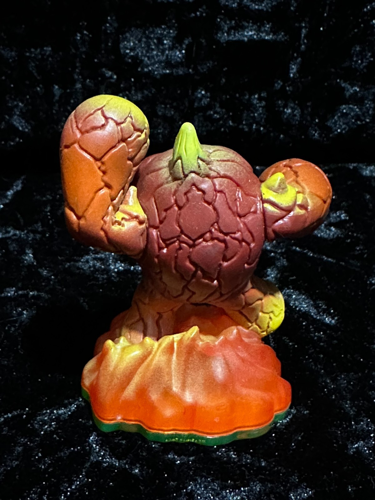 Skylanders Figures Elixir, Smash, Eruptor, Jet-Vac, Cynder, Eruptor Shroomboom