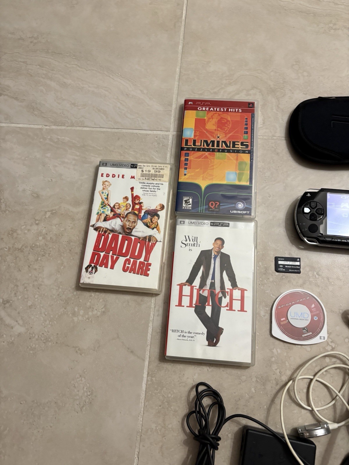 Sony PSP 1000 Portable Tested Bundle Near Mint Condition With Charger & UMDS
