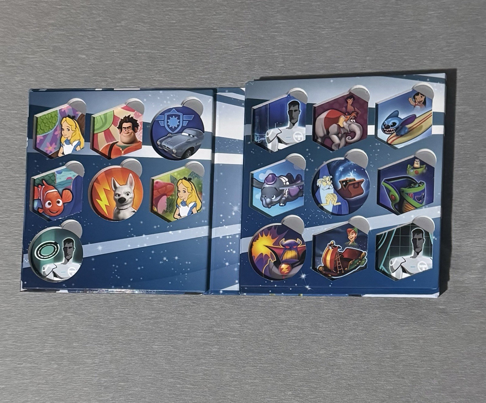 Disney Infinity Messenger Bag w/ Power Disc Book, Power Discs & Character Cards