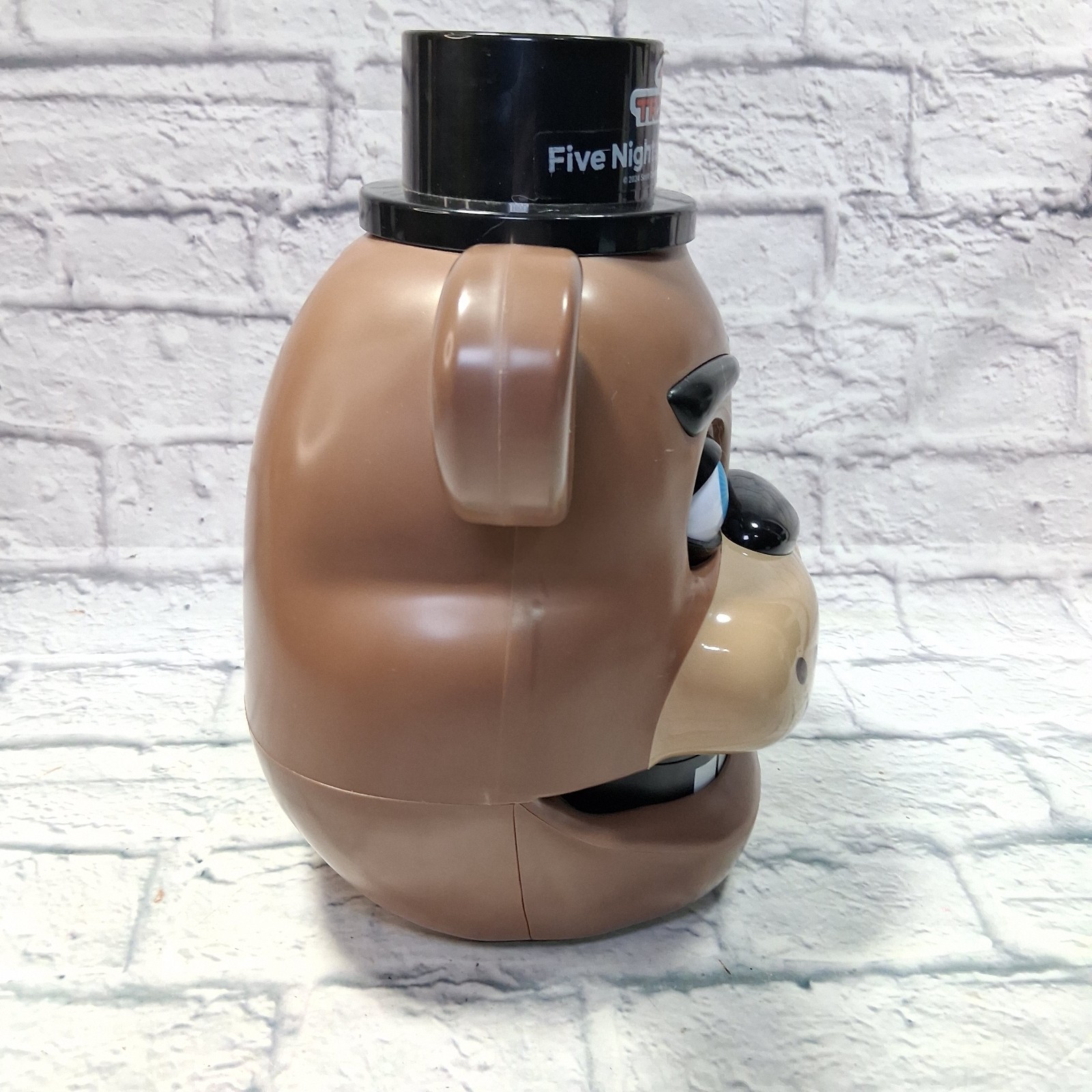 Five Nights At Freddy’s 10th Anniversary Animatronic Talking Freddy Head WORKS