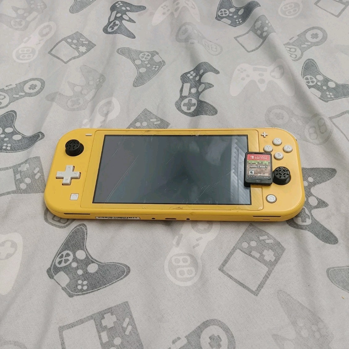 Nintendo Switch Lite Yellow Handheld Console 32GB 720p USB-C Headphone Jack