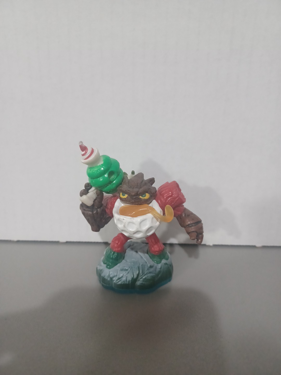Skylanders Jolly Bumble Blast Swap Force Christmas Exclusive.