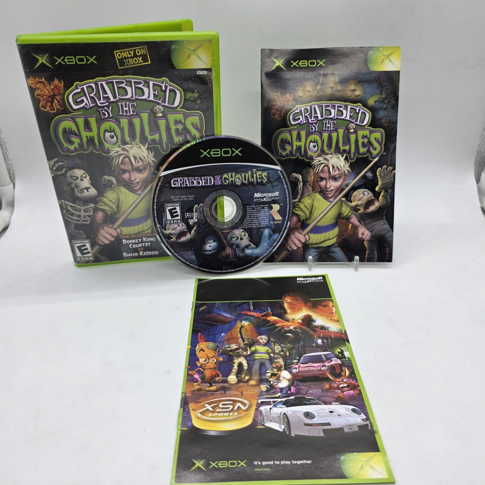 Grabbed by the Ghoulies (Microsoft Xbox, 2003) CIB Complete Tested Works