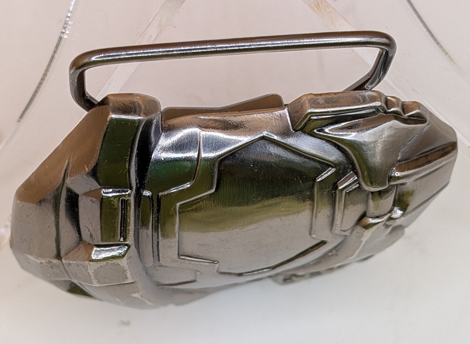 Microsoft Xbox Halo 3 Master Chief Helmet Belt Buckle Silver Tone 2009