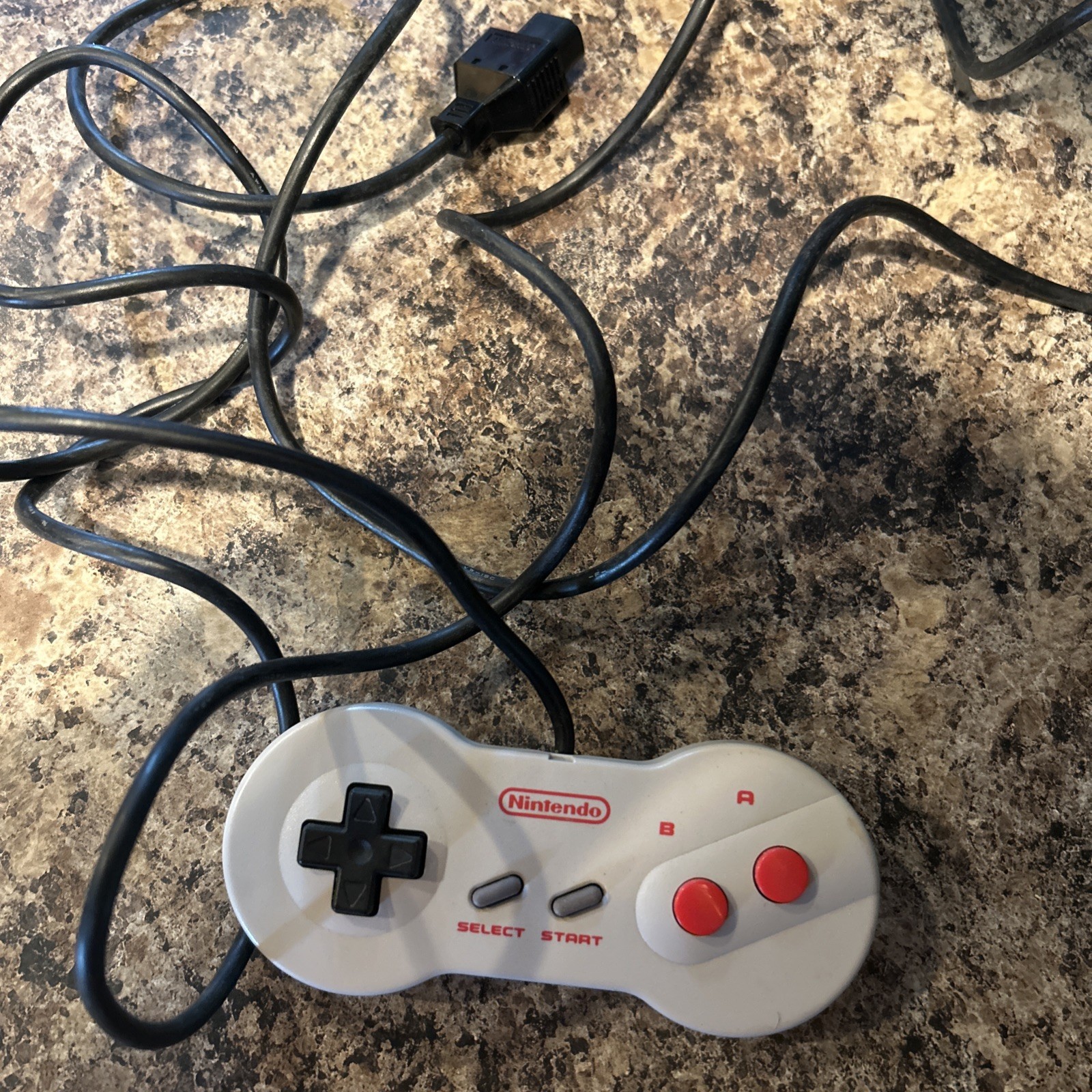 Nintendo NES NES-039 Dog Bone Controller Official Authentic Tested Working