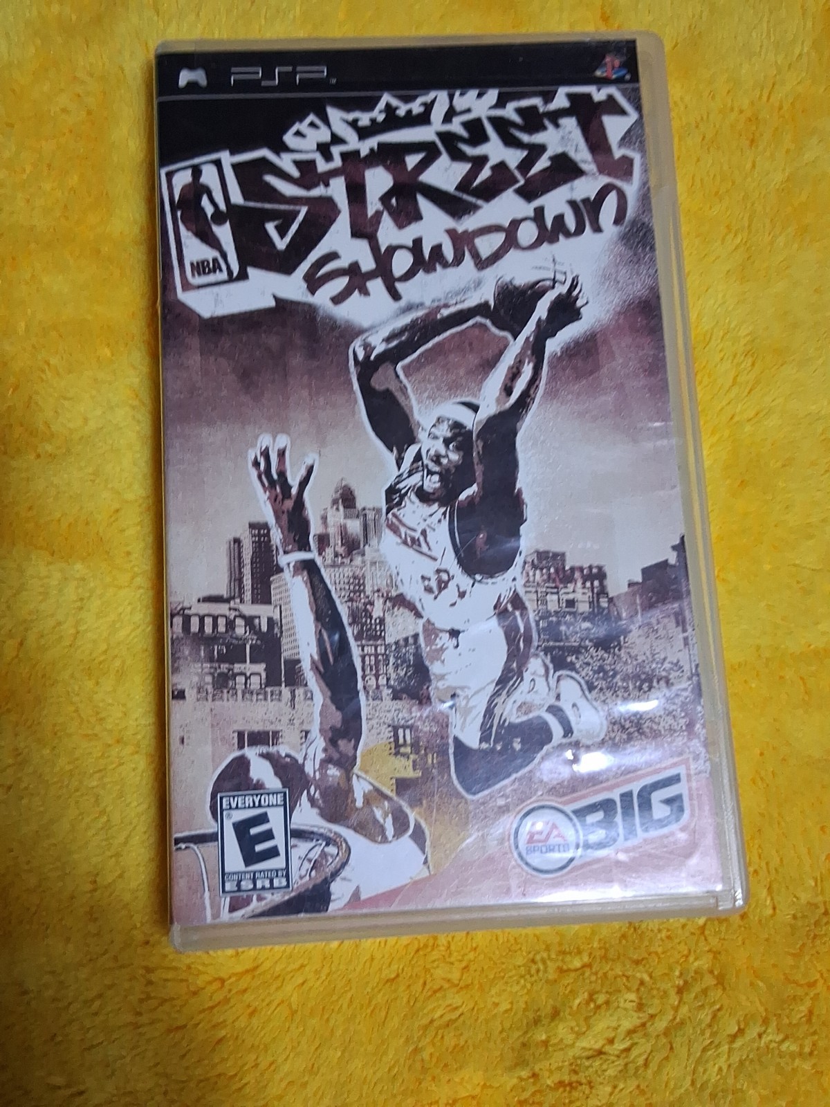 NBA Street Showdown Sony PSP Game EA Sports BIG Complete CIB 2005 014633148947