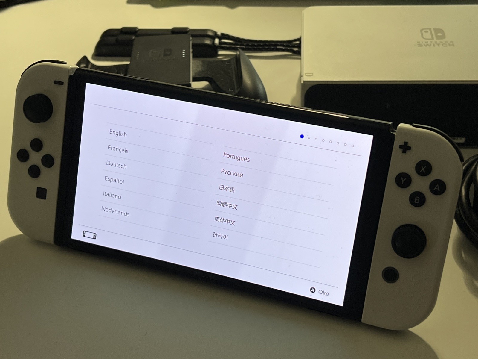 Nintendo Switch 64GB OLED White Console Preowned Excellent condition