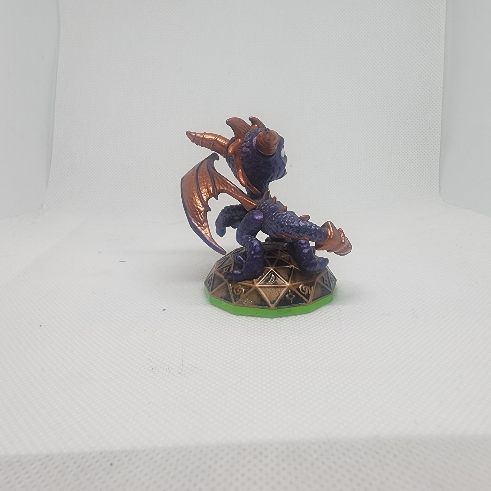 Skylanders Giants Series 2 Spyro Toys To Life Figure 2012