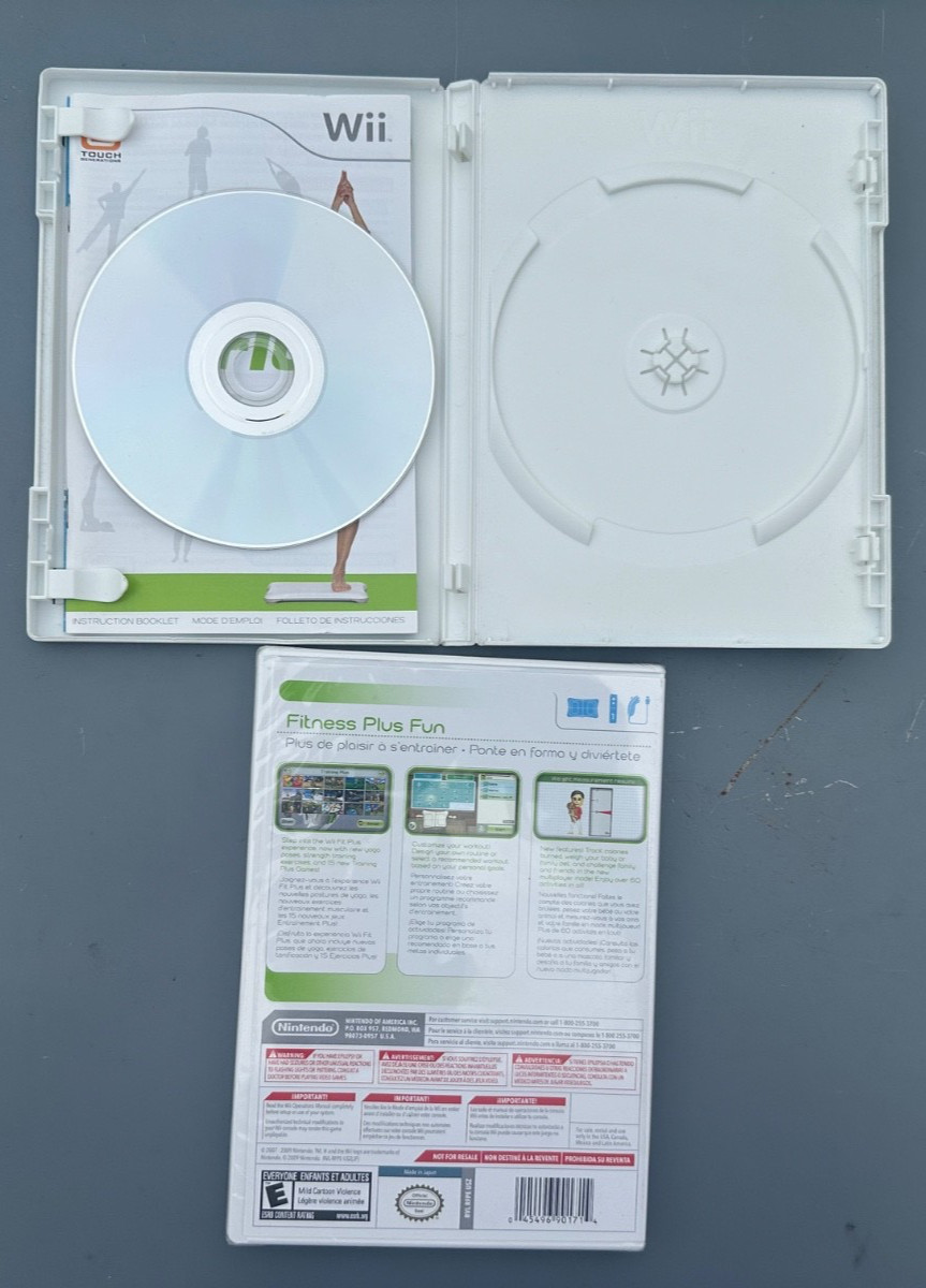 WII Fit & Wii Plus – Complete & Manual- CIB Wii fit plus sealed