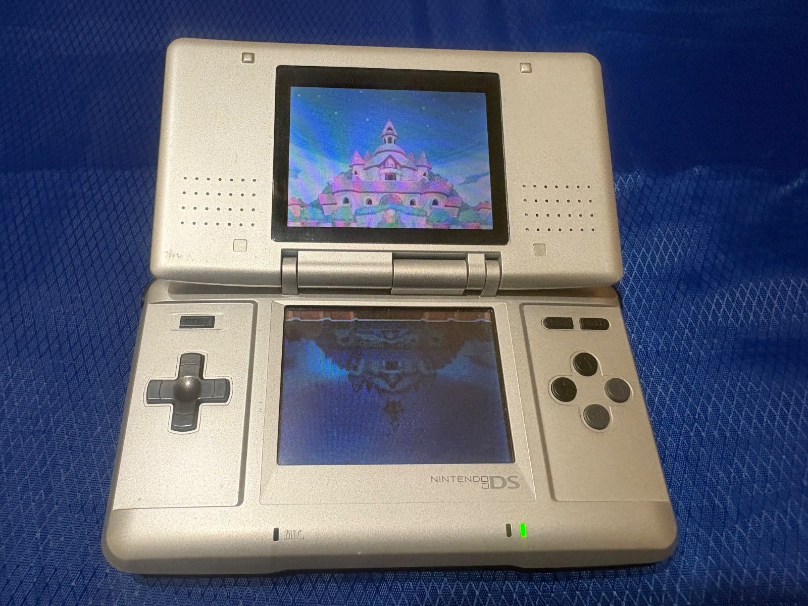Nintendo DS Titanium Game Console tested and working