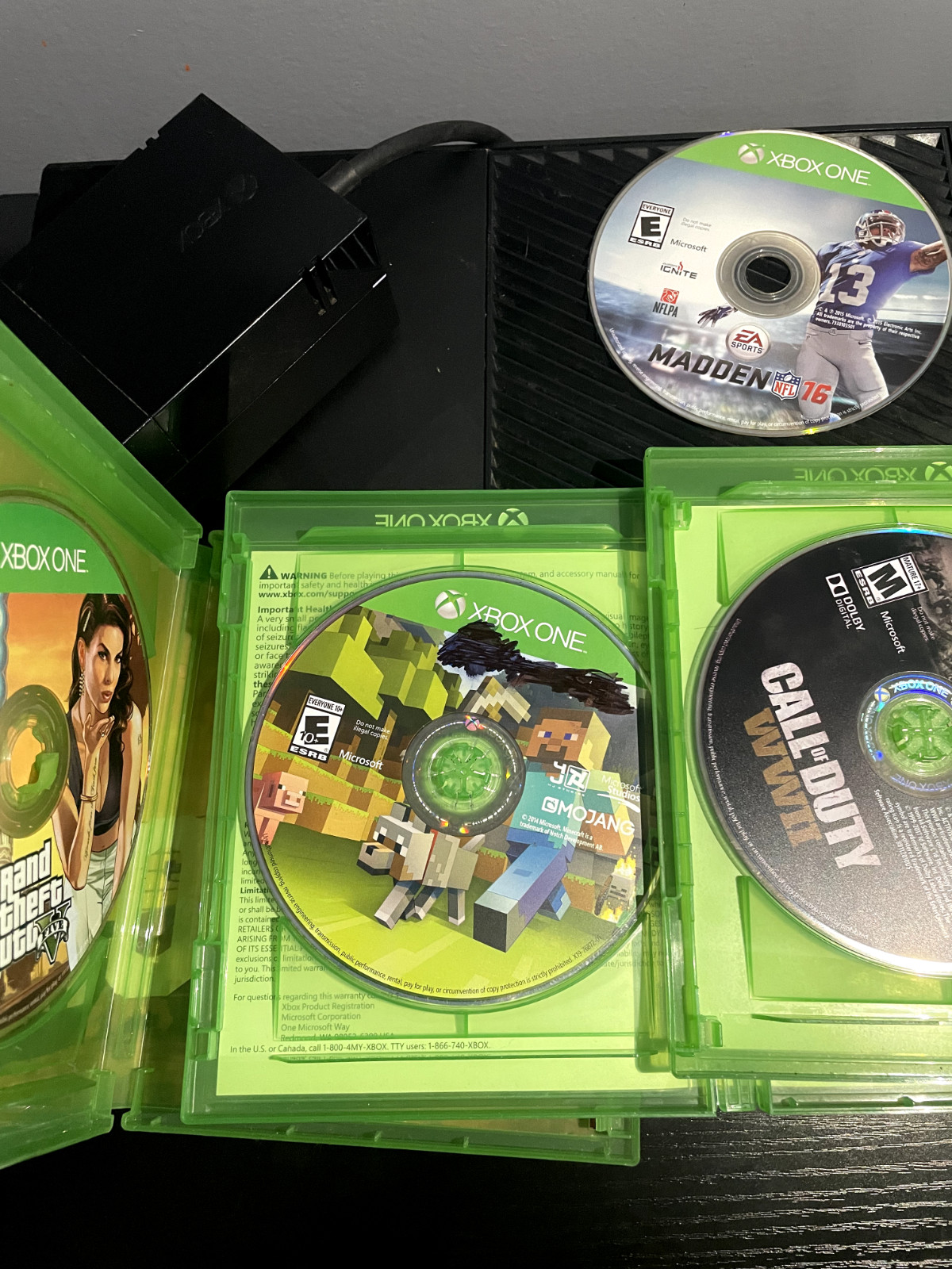Xbox One Original 500GB Console – Black – Includes 4 Games – Tested & Working