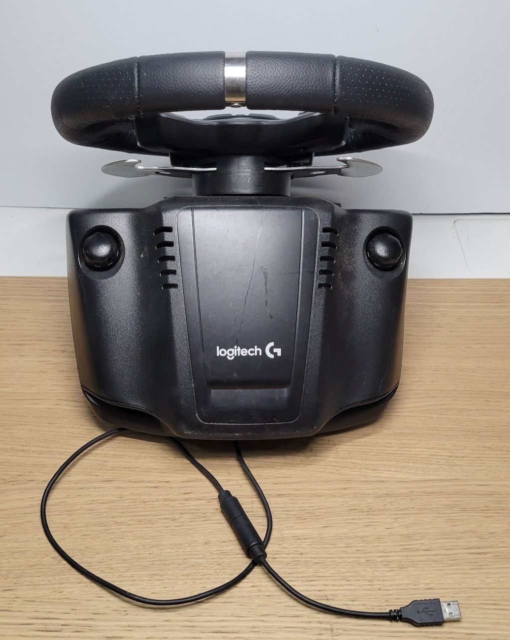 Logitech G920 Driving Force Racing Wheel for Xbox/PC – WHEEL & PEDALS ONLY