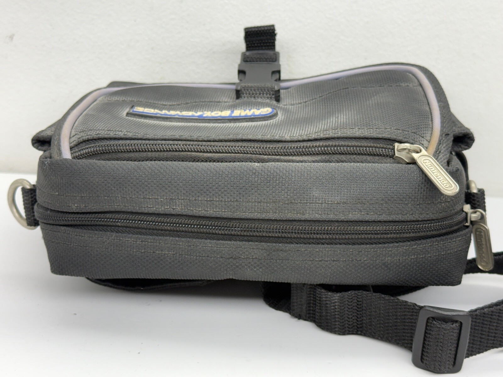 Vintage Nintendo Game Boy Advance Fanny Pack Padded Case Travel Bag Waist Black
