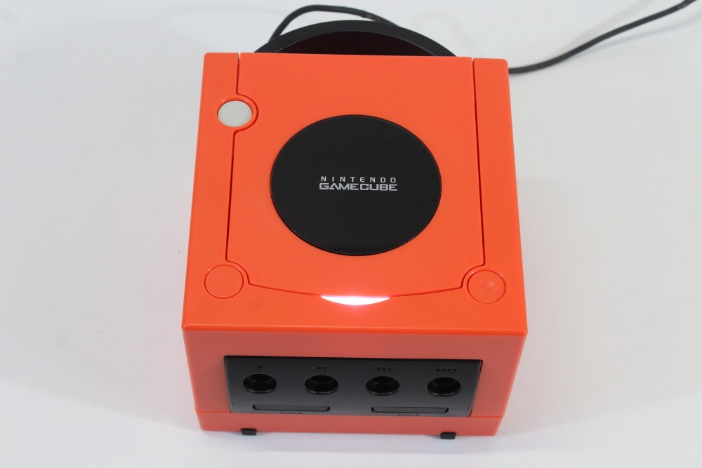 Nintendo Gamecube Console Warm Red x Black AC S-Video to HDMI NTSC-U/C White LED
