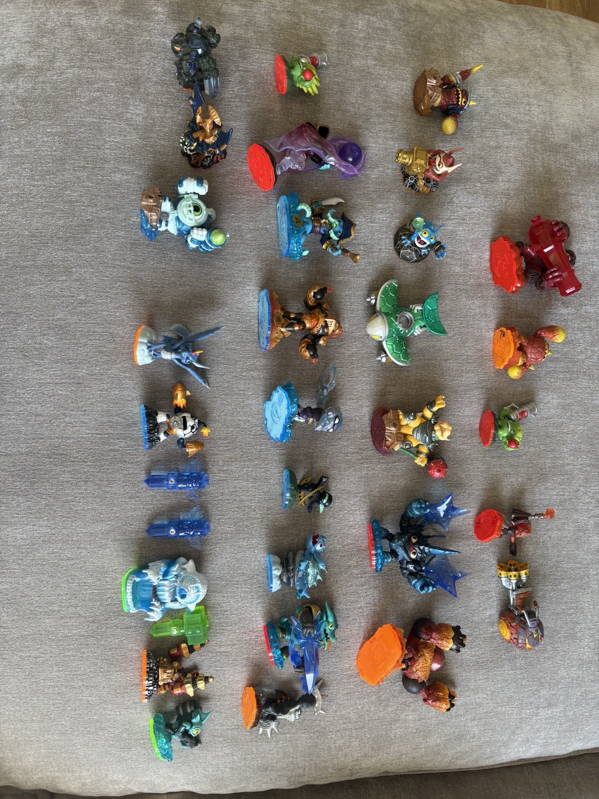 Skylanders Huge Figure Lot + Vehicles + Traps + Magic Items | 25+ Pieces