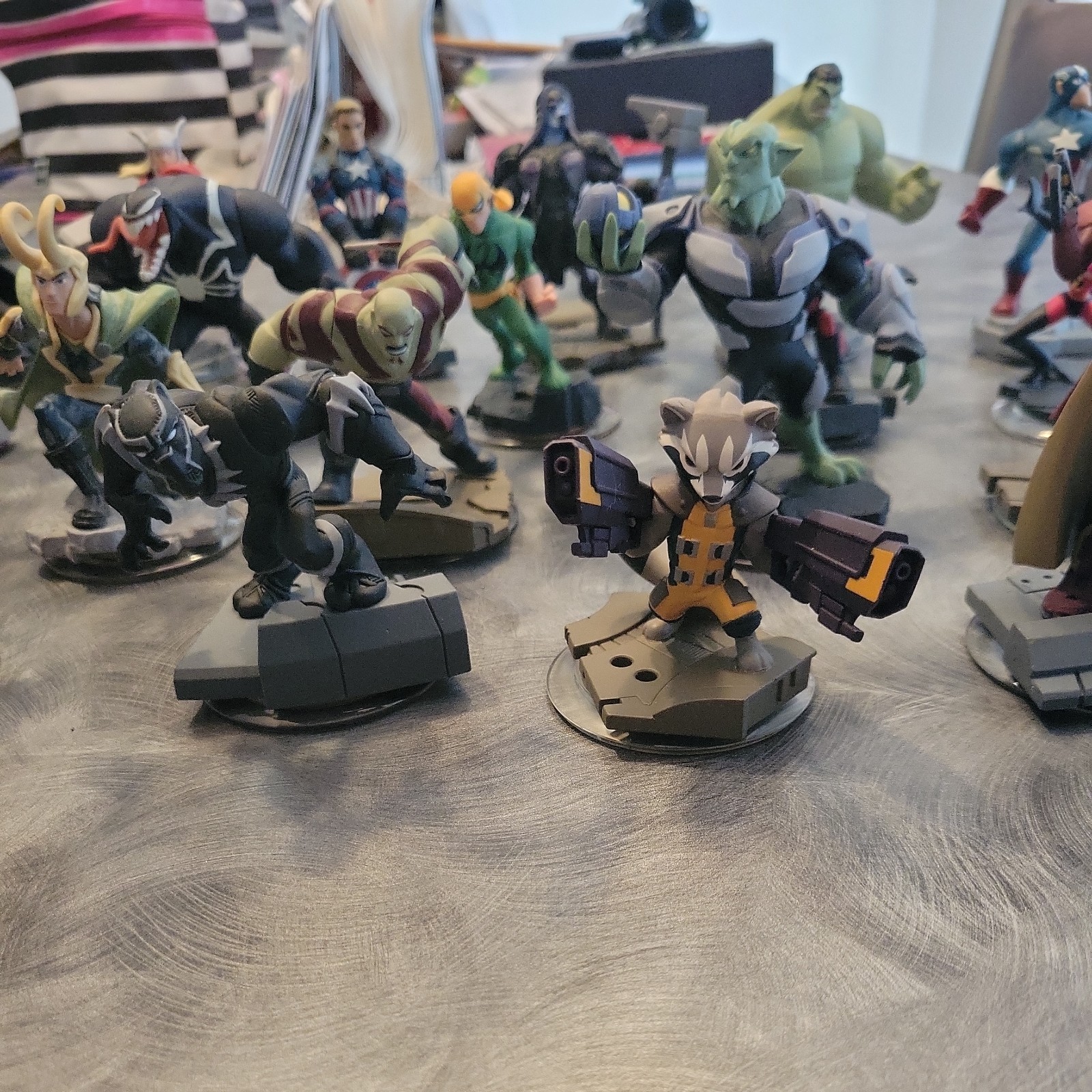 Disney Infinity 1,2 & 3.0 Figures Lot of 24 Figures