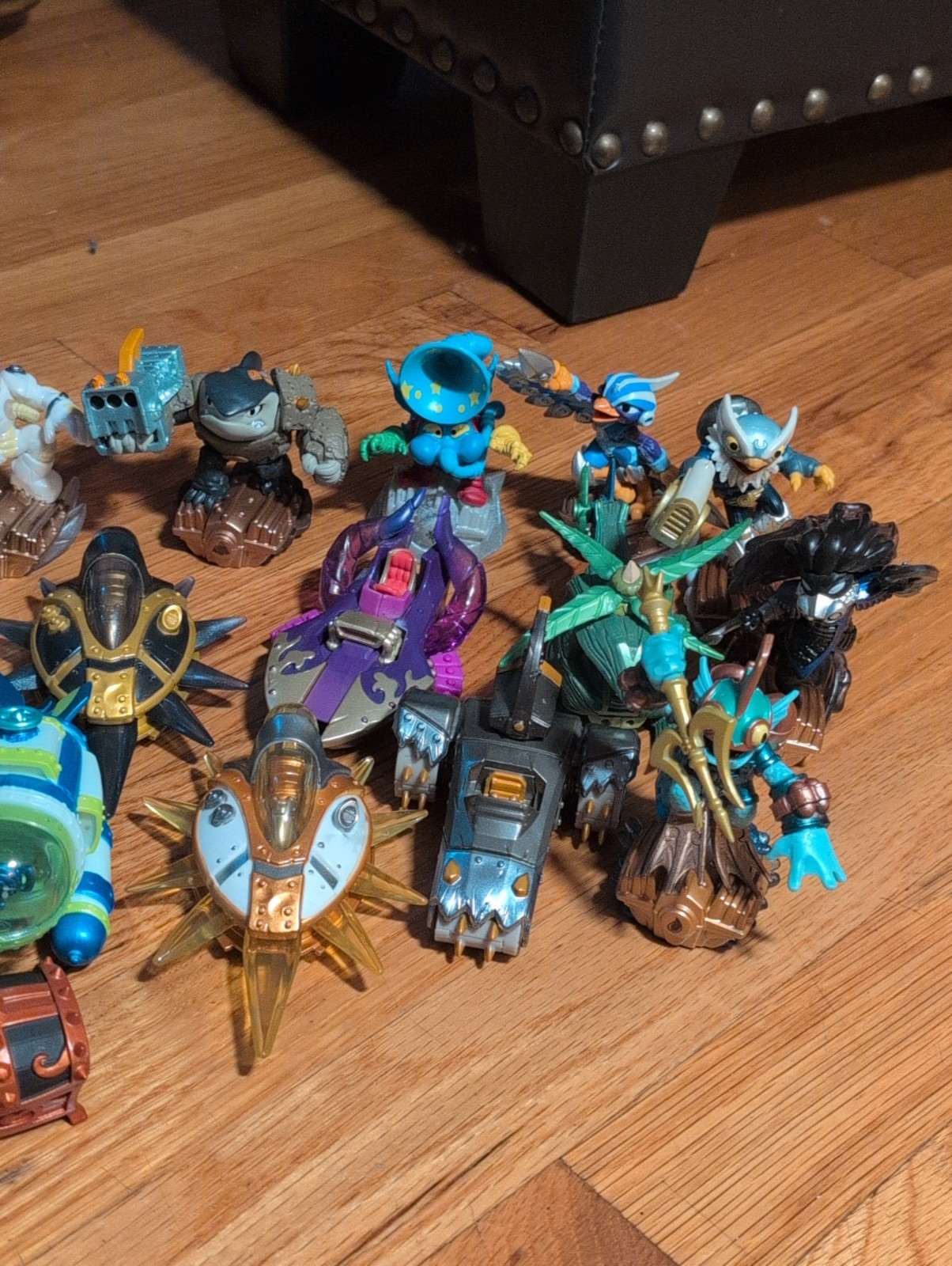 Skylanders Superchargers Lot of 20 Figures and Vehicles