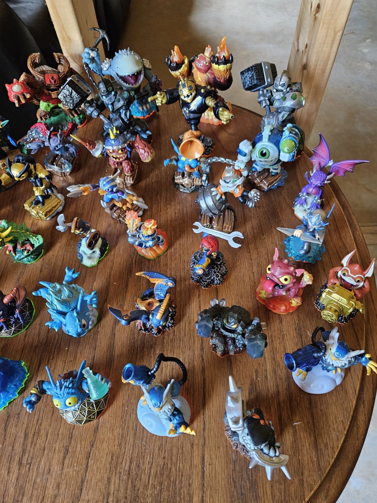 Skylanders Giants Lightcore Pop Fizz Mixed Lot *Untested