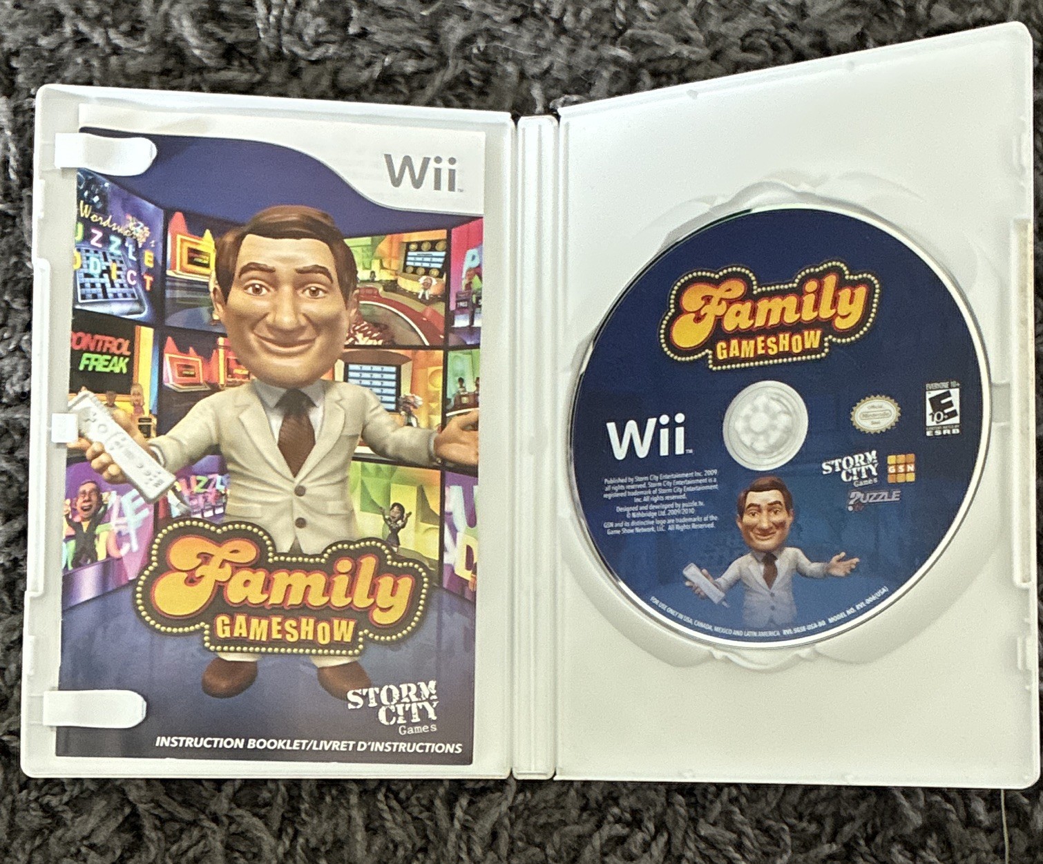 Storm City Games GSN Presents Family Gameshow Nintendo Wii 2009 E10+ NTSC