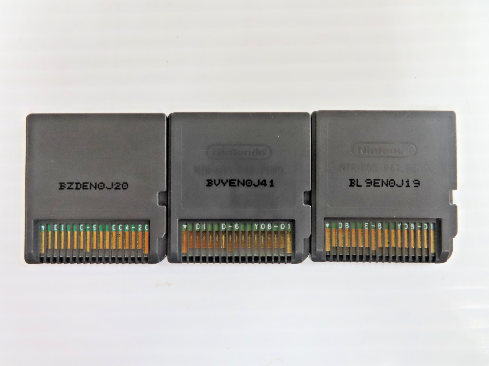 LOT OF 3 LEGO PIRATES/NINJAGO/STAR WARS NINTENDO DS TESTED WORKS VIDEO GAME