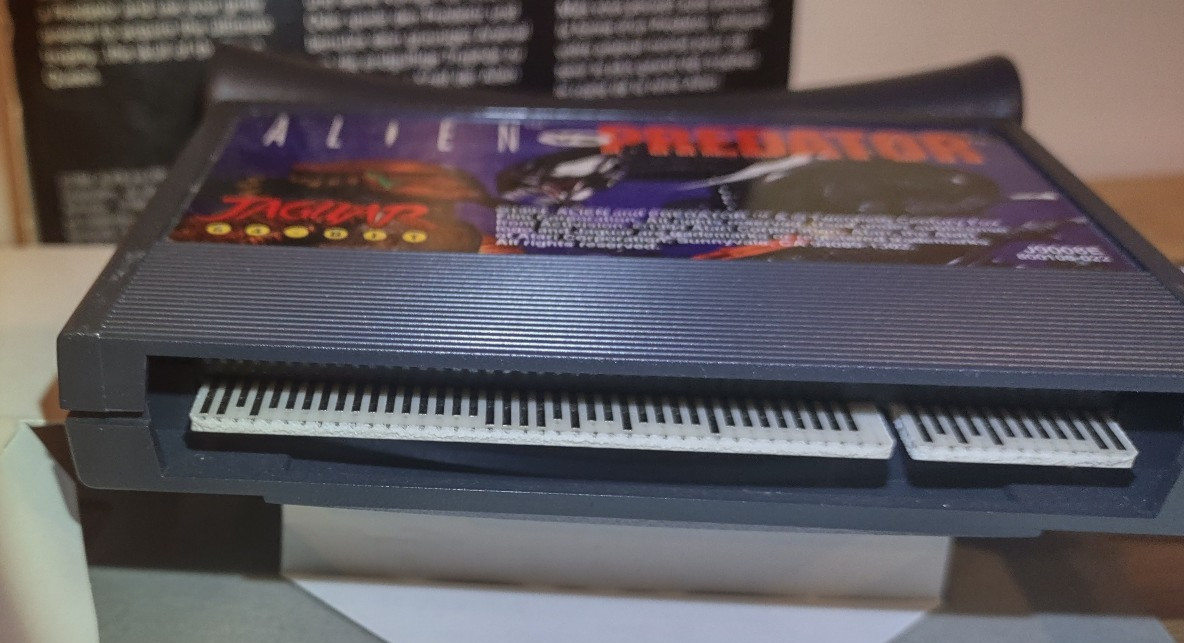Alien Vs. Predator Atari Jaguar Game Cartridge with Box & Manual