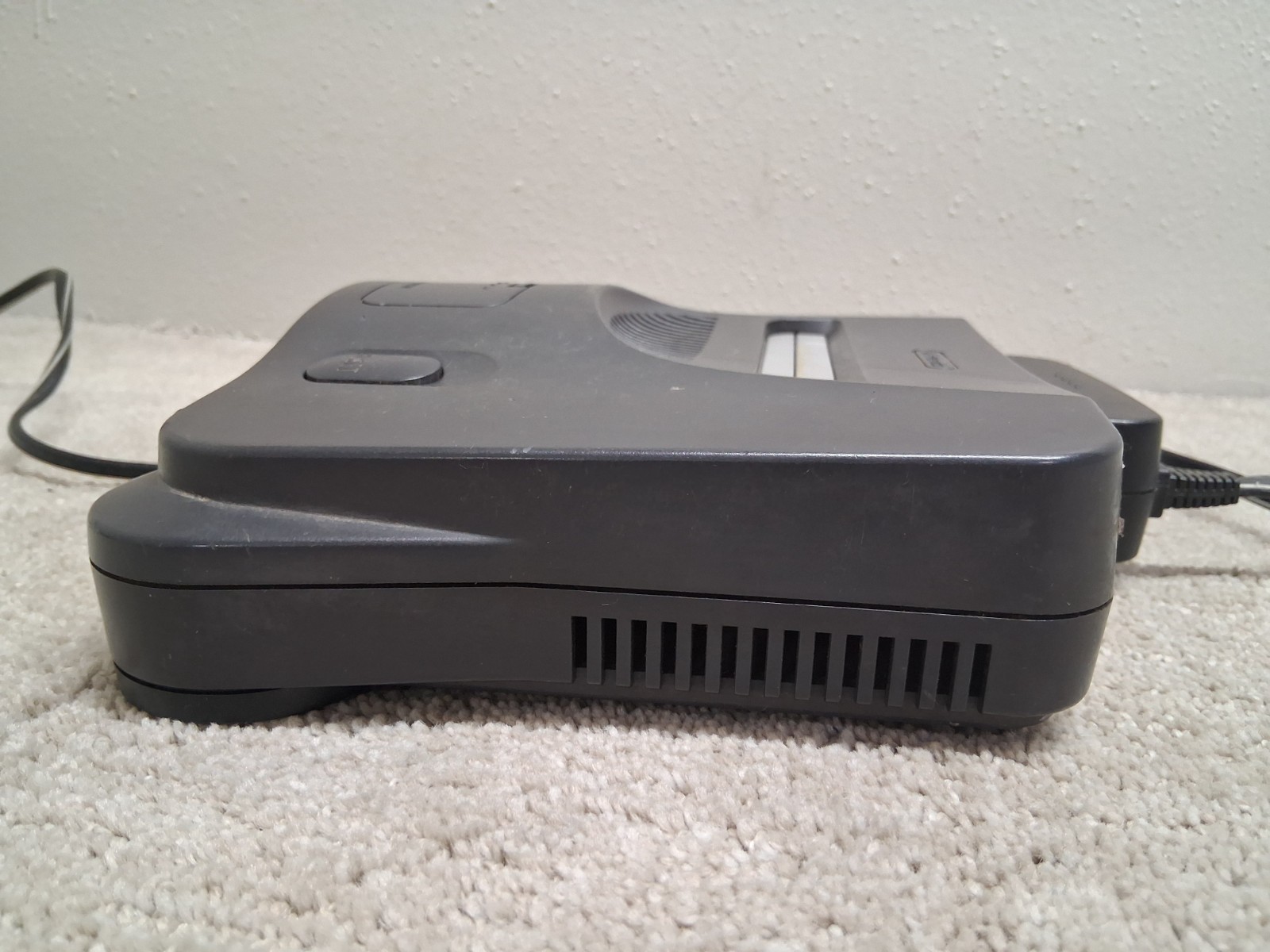 Nintendo 64 N64 Gaming Console System W/ Controller No AV Cord Powers On