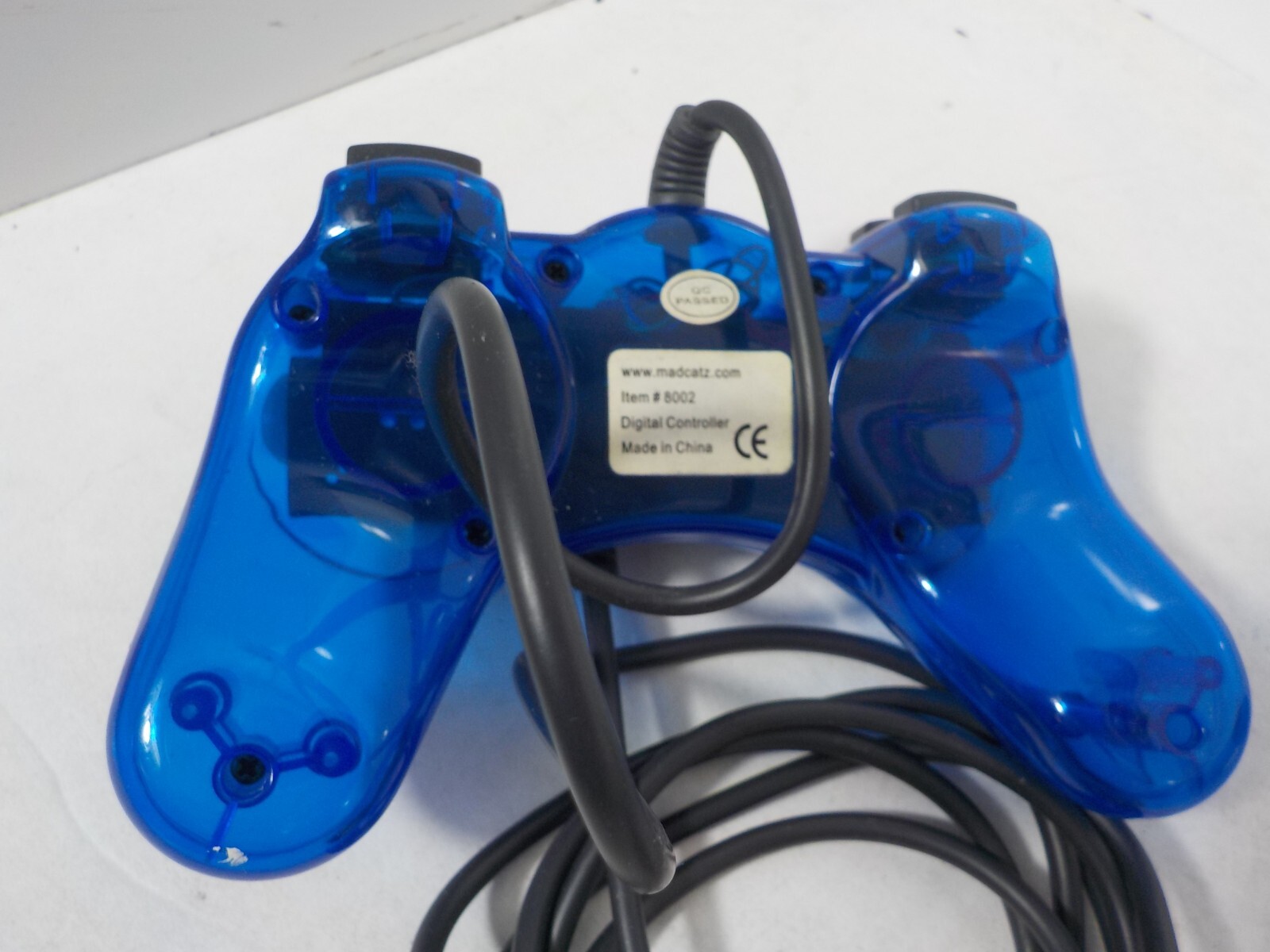 N A129 Mad Catz Third Party Controller Lot of 3 (1 PS1, 1 PS2 &1 Original Xbox)