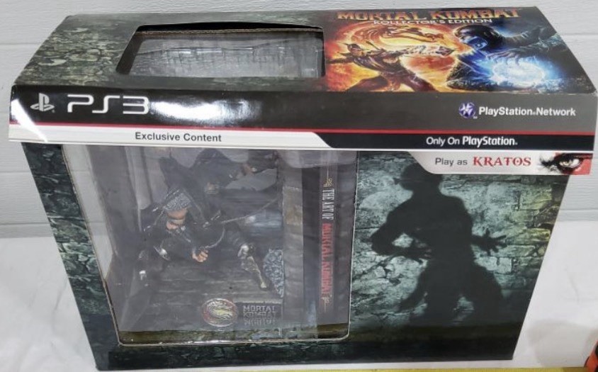 Mortal Kombat 9 Kollectors Edition Scorpion & Sub-Zero Bookend With Book No Game