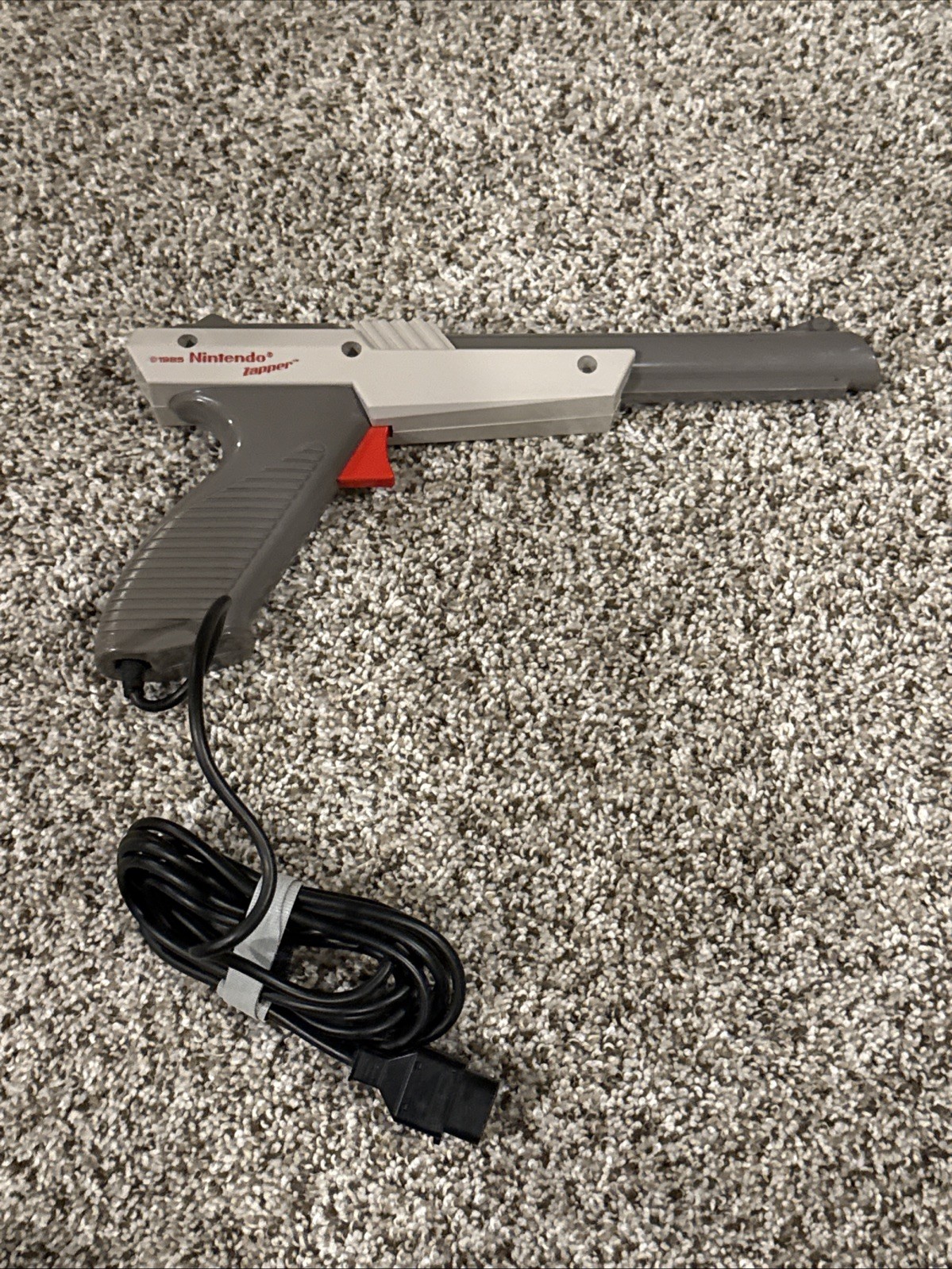 Vintage NES Nintendo Zapper Light Gun Controller – Gray