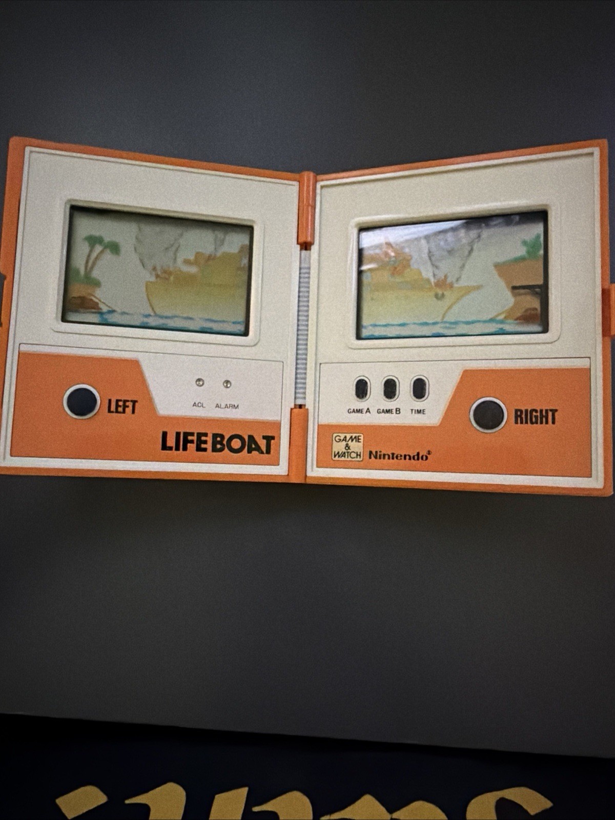 Nintendo Game & Watch Lifeboat Multiscreen Handheld Game Console 1983 US SELLER