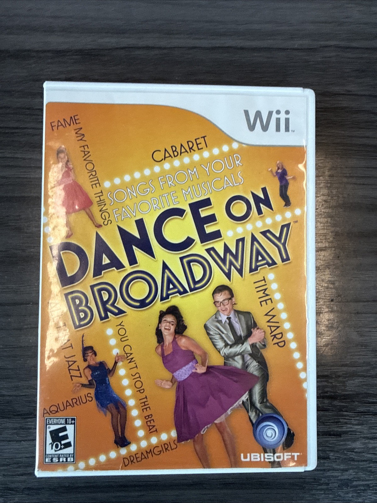 3 Popular Wii games In their Cases With Pamphlets.