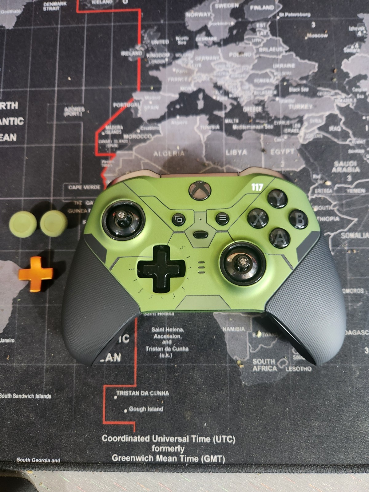 Elite Series 2 Controller Halo Edition