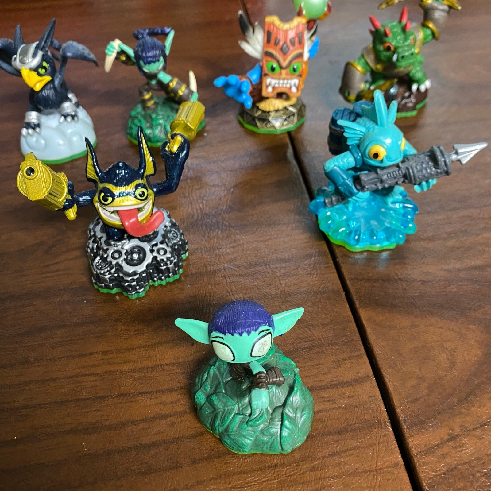 Skylanders Collection – Lot of 30 Activision Figures