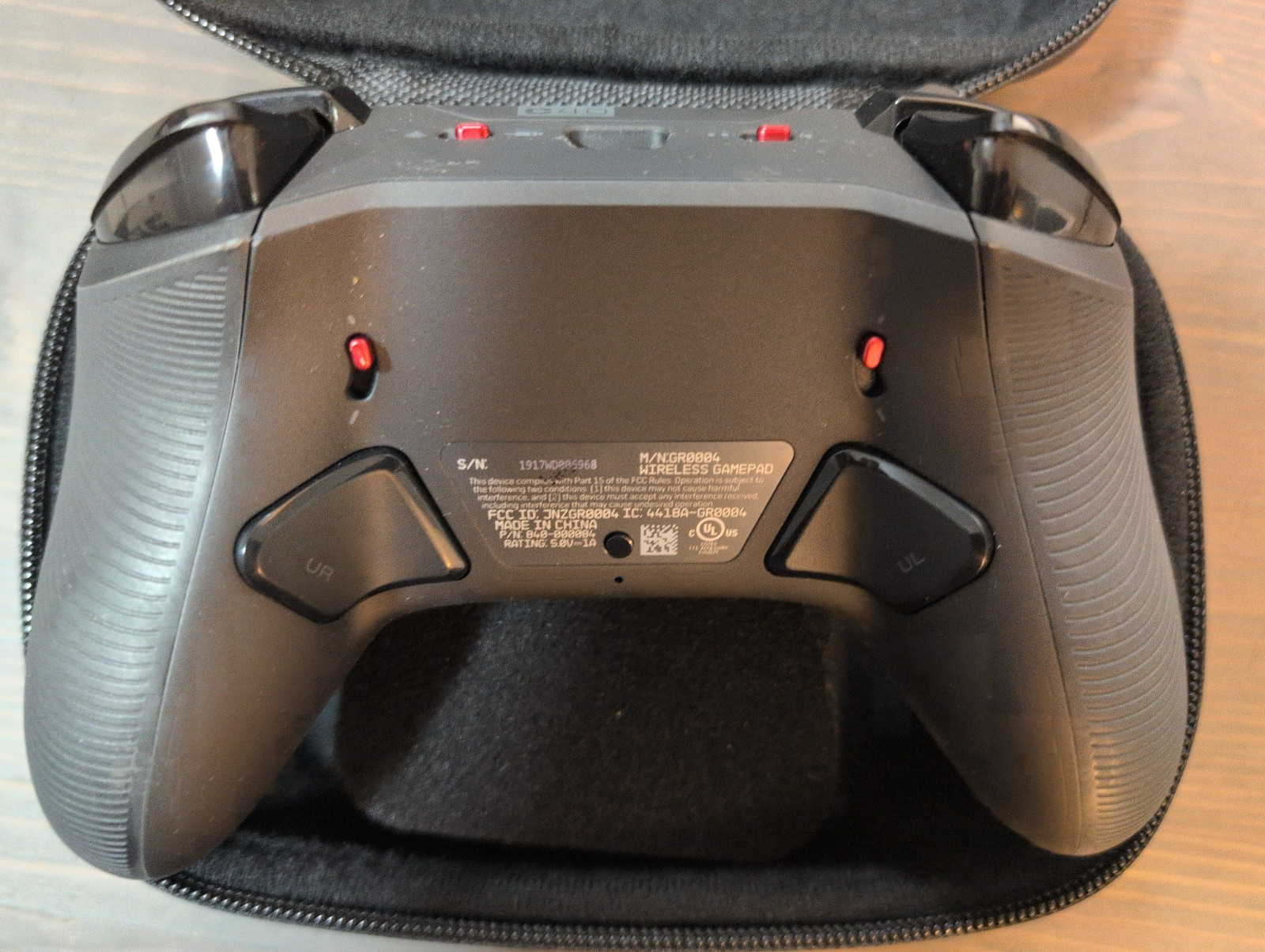 Astro Gaming C40 TR Wireless Controller for PC and PlayStation 4