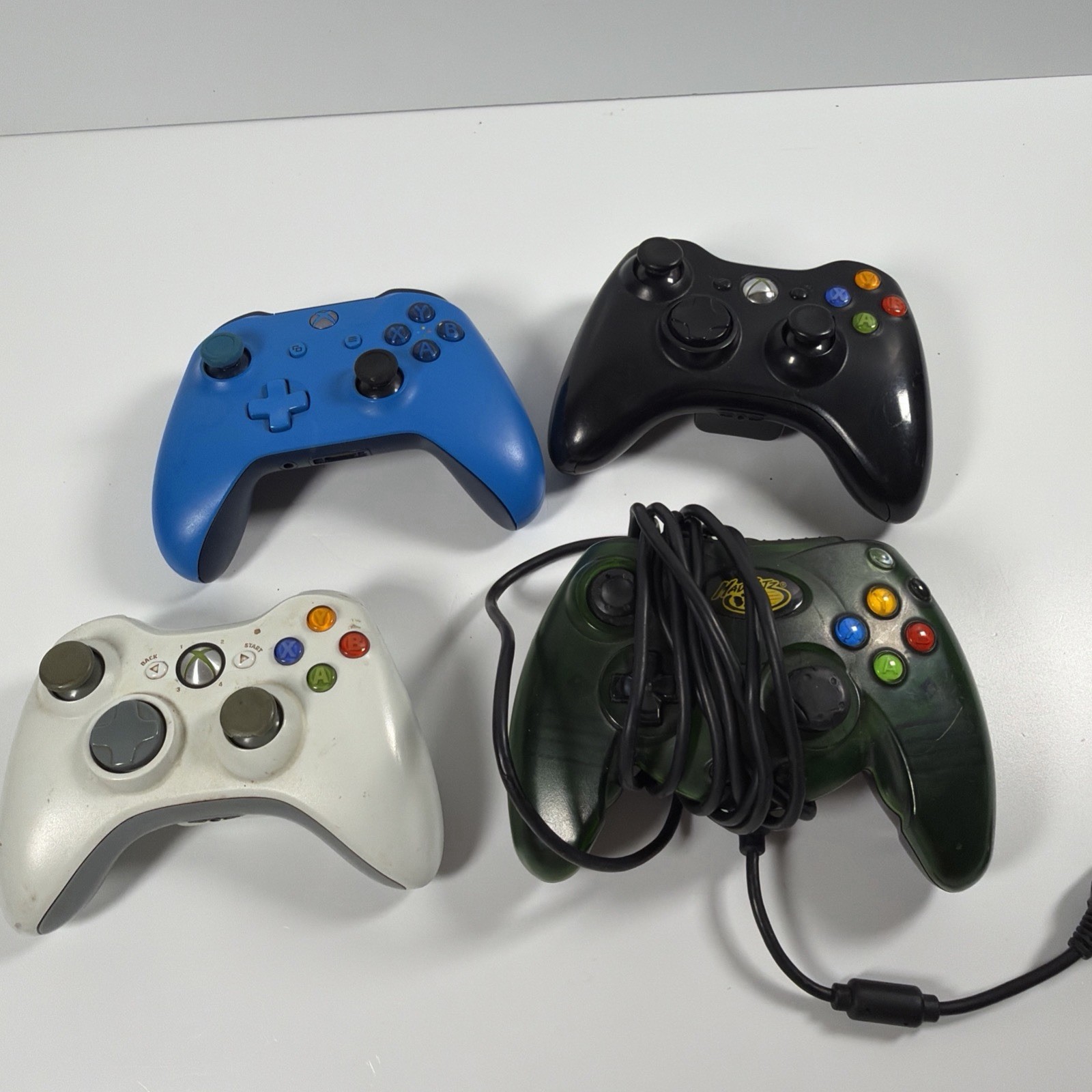 Microsoft Xbox, 360, Xbox One Wireless Controllers And Wired Lot Of 4 Untested