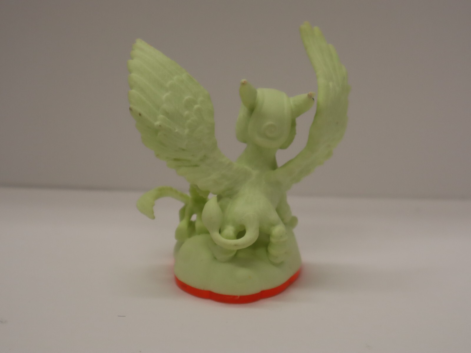 Skylanders Giants – GLOW IN THE DARK SONIC BOOM