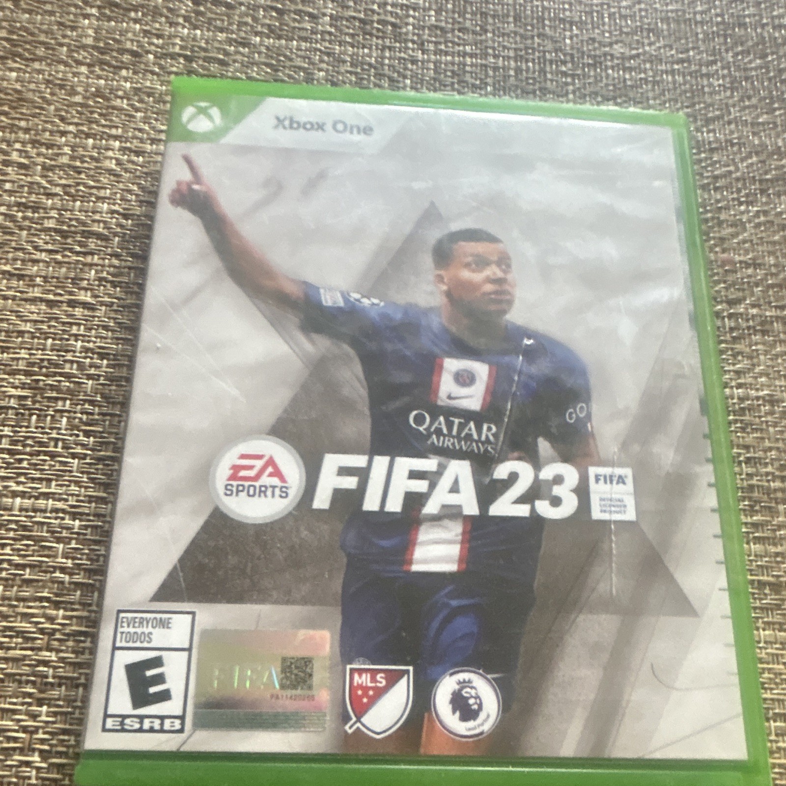 EA Sports FIFA 23 (Microsoft Xbox One) Soccer Sports Game, Multiplayer E
