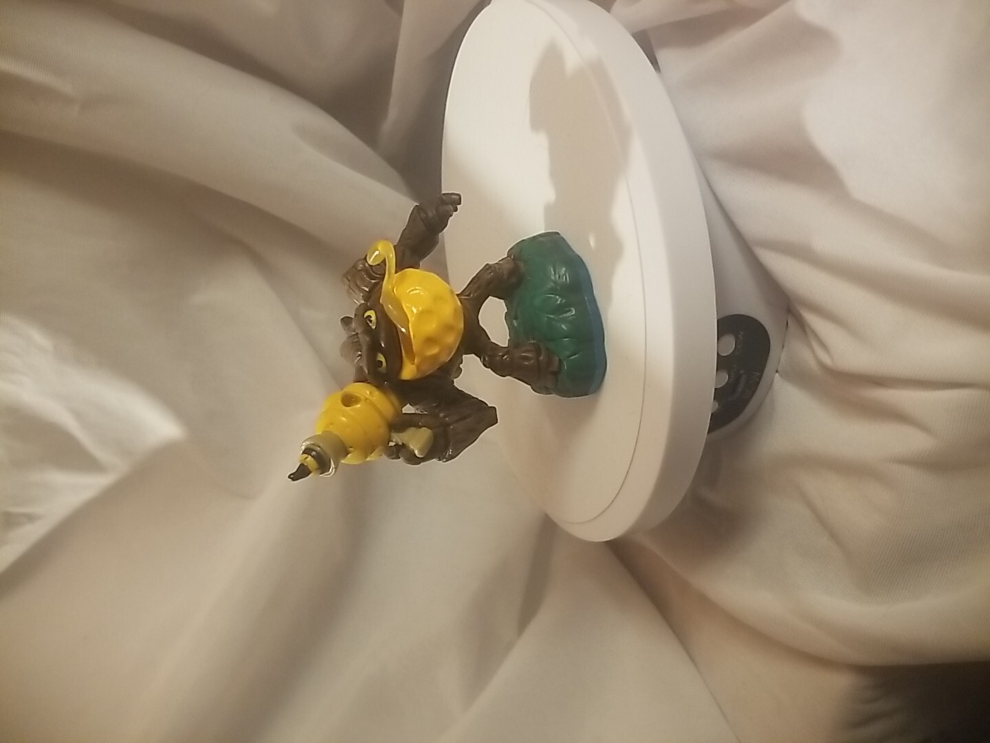 Bumble Blast Figure Activision Skylanders Tested E2