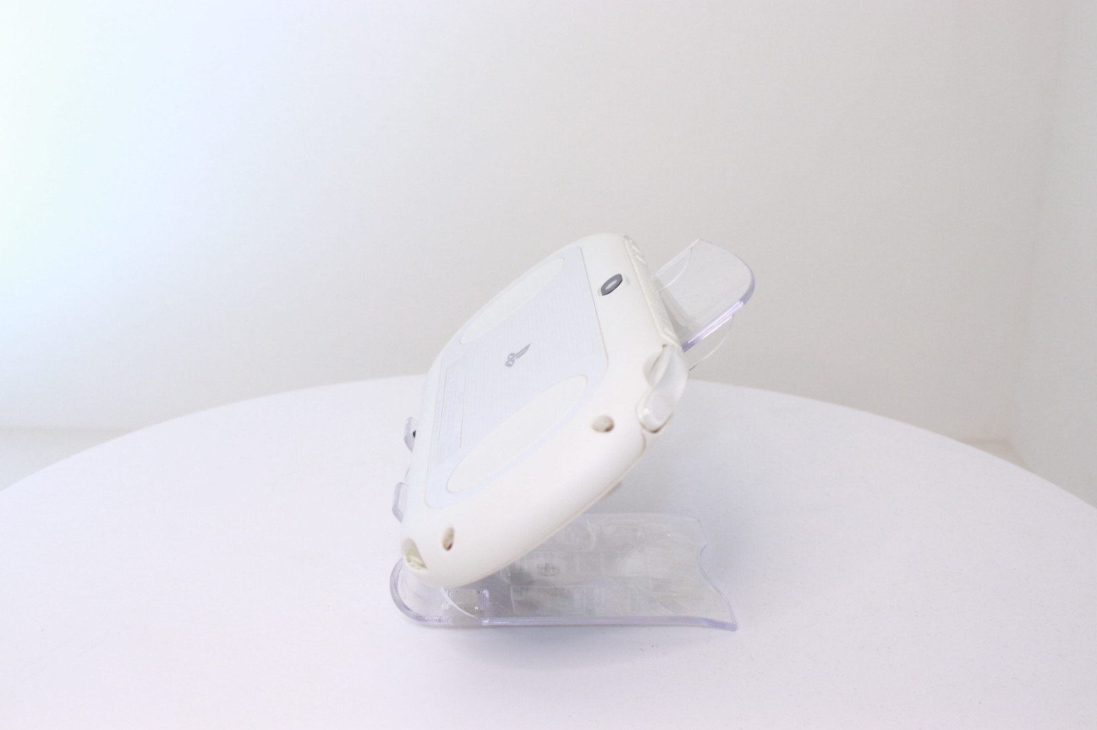 JP Game PS Vita PCH-2000 Glacier White [ Rank：B]