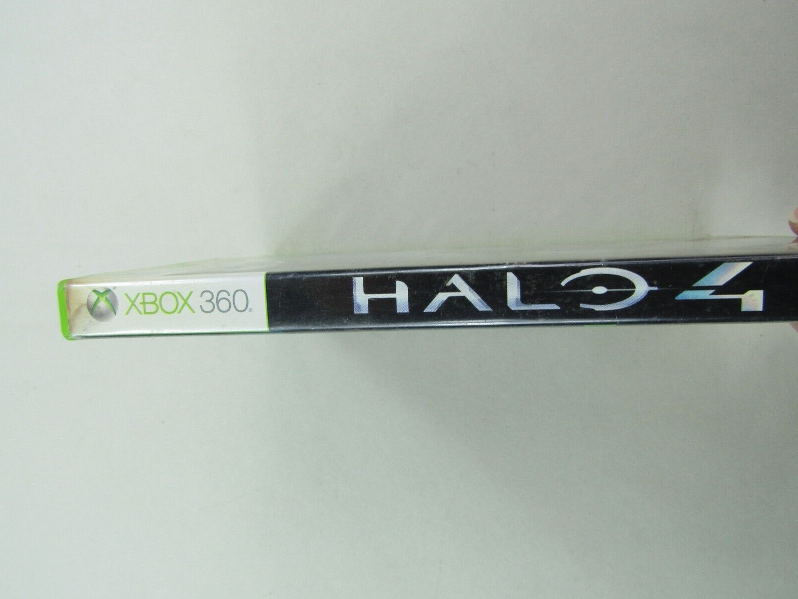 Halo 4 XBOX 360 Video Game Mature M 343 Industries War Military Disc & Box