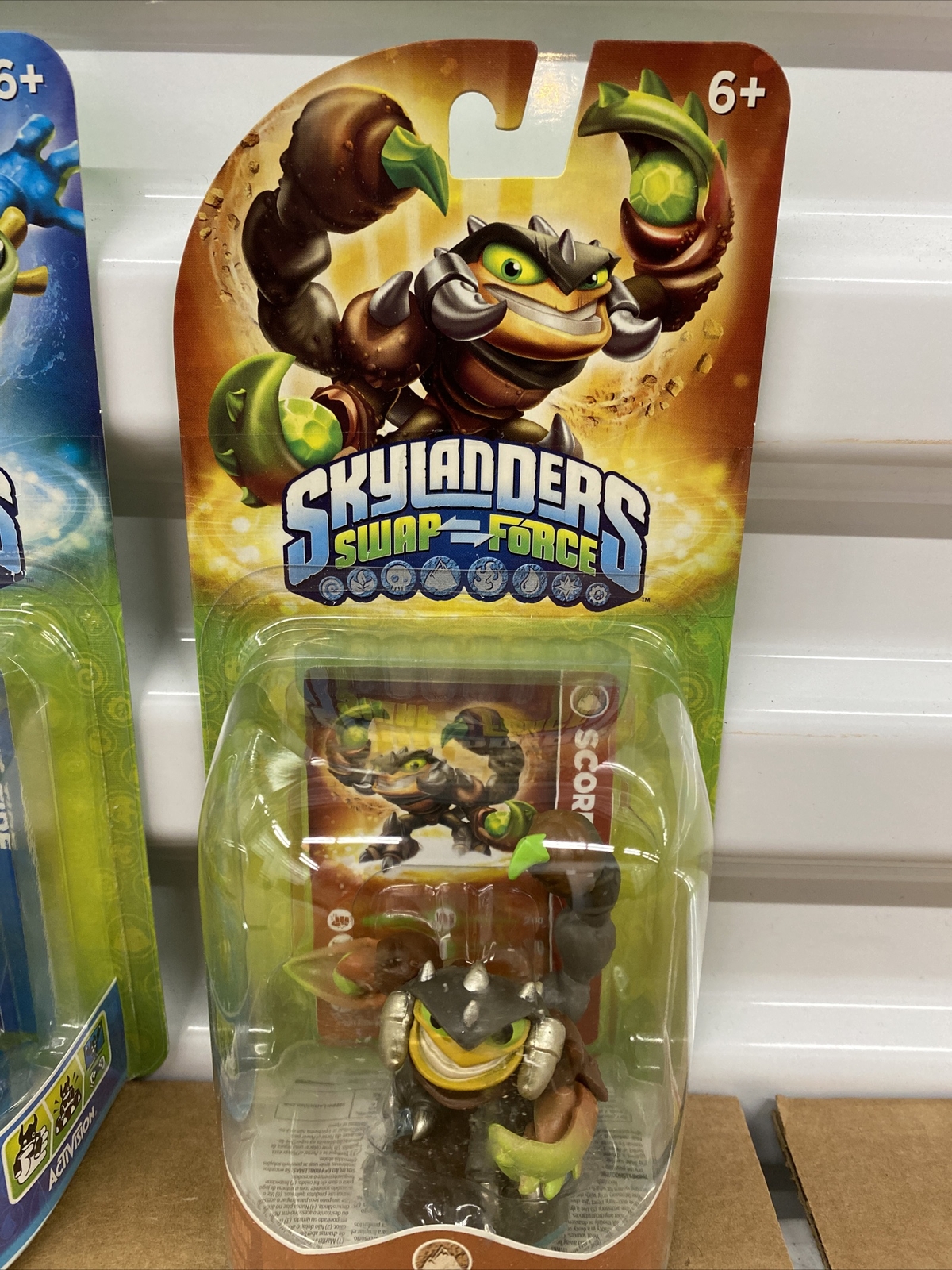 SKYLANDERS SWAP FORCE RIPTIDE AND SCORP FIGURES FREE SHIPPING IN A BOX FAST