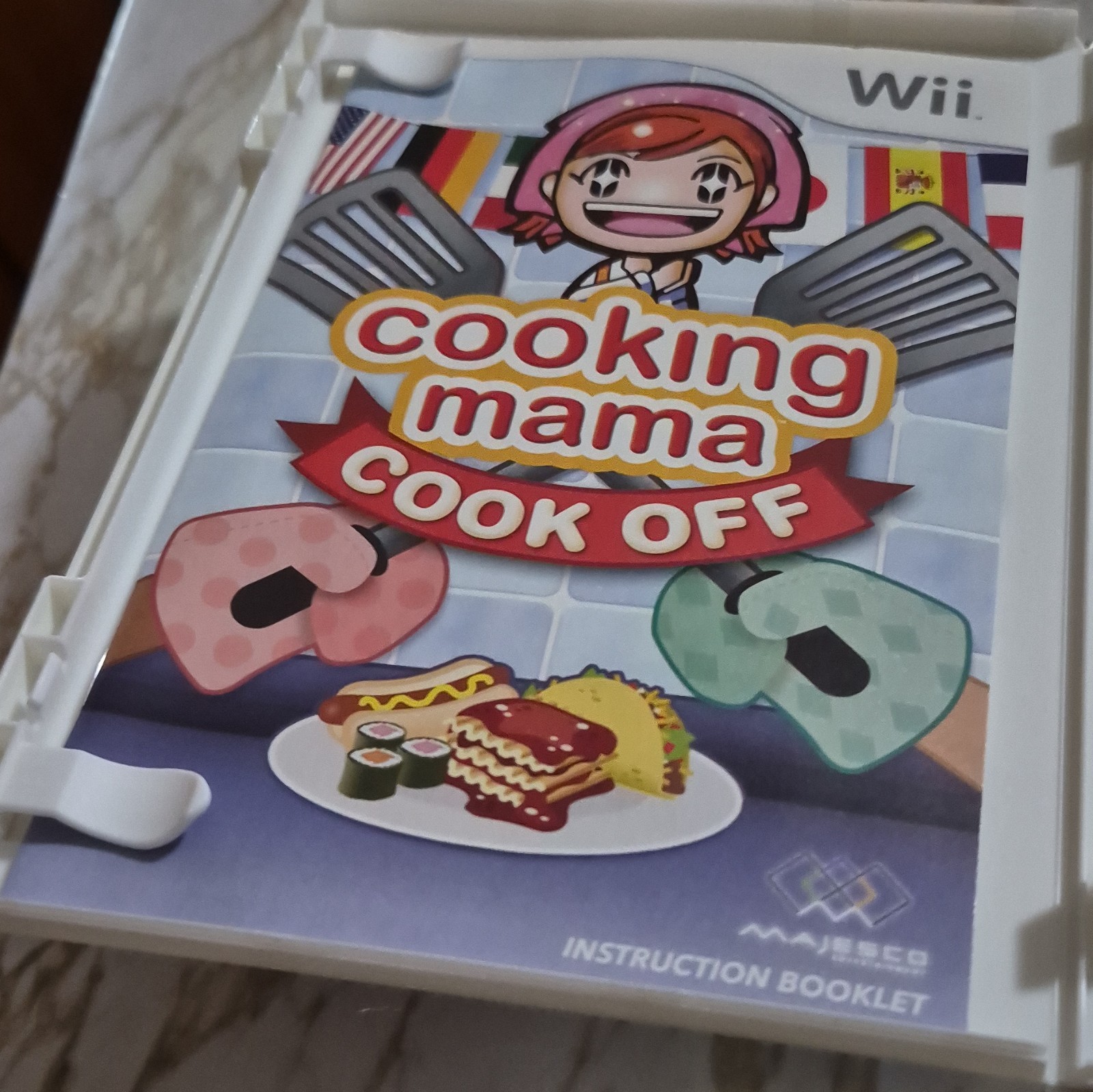 Majesco Cooking Mama: Cook Off Nintendo Wii CIB Manual Multiplayer E NTSC 2006