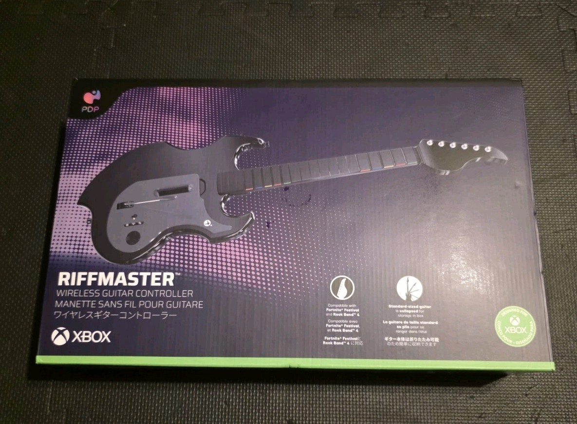 New PDP Riffmaster Black Wireless Guitar Controller Xbox One / Series X/S / PC