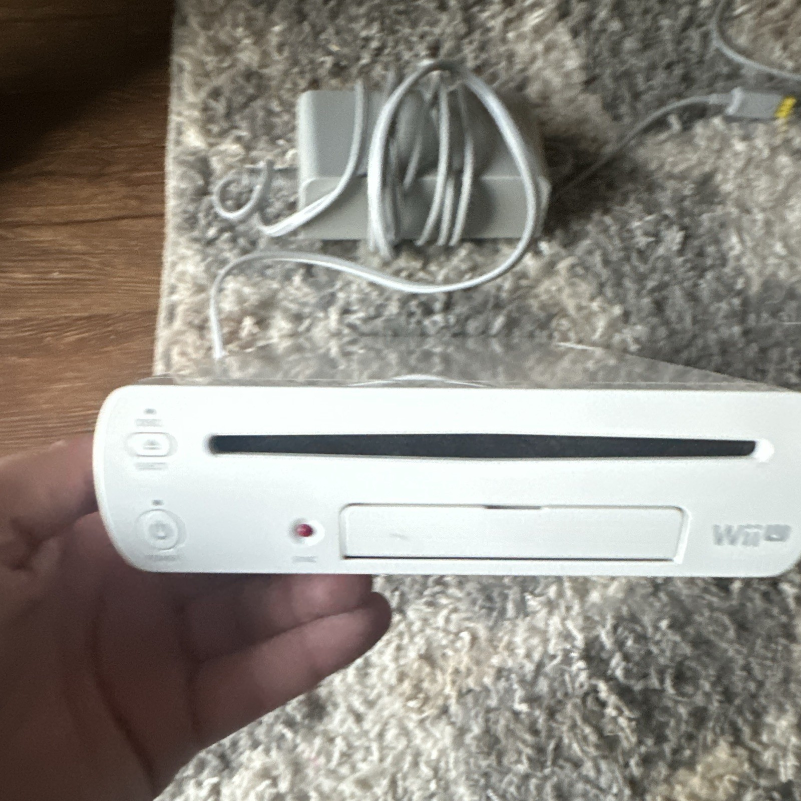 Nintendo Wii U 8GB White Console w/ power cable, Smash Bros, Wi-Fi 1080p