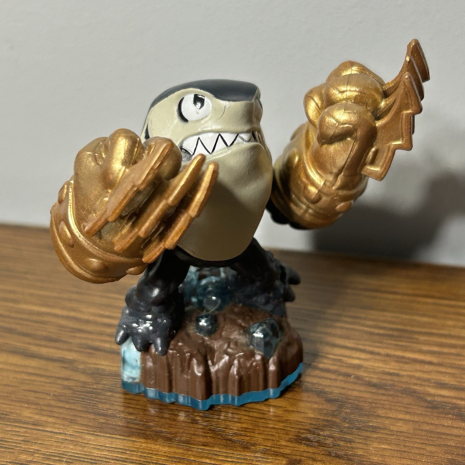 Skylander Swappable Swap Force Scorp Warnado Knock Out Mega Ram Figures Lot of 7
