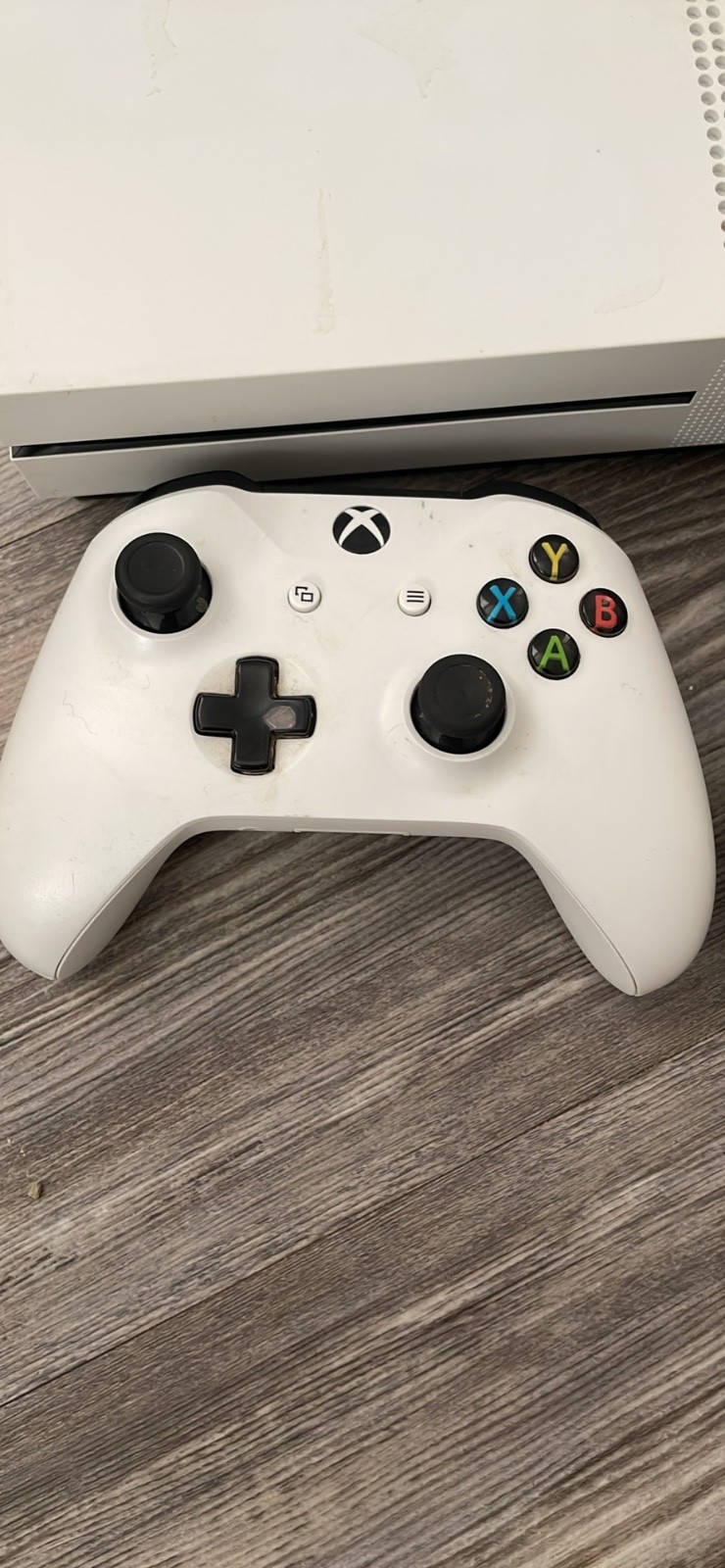 xbox one s 1tb bundle 2 wireless controllers, 2 wired controllers, hdmi and pwr