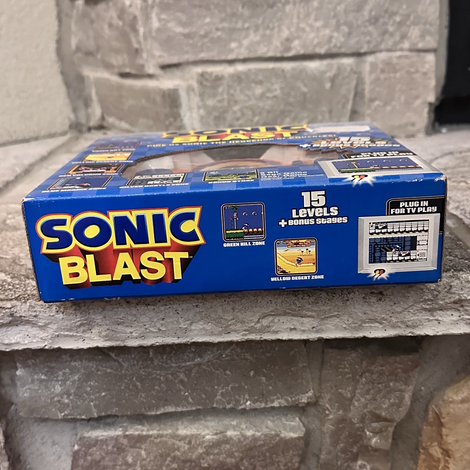 New 2005 Sonic Blast Plug-In TV Play Sonic The Hedgehog Handheld Controller Game