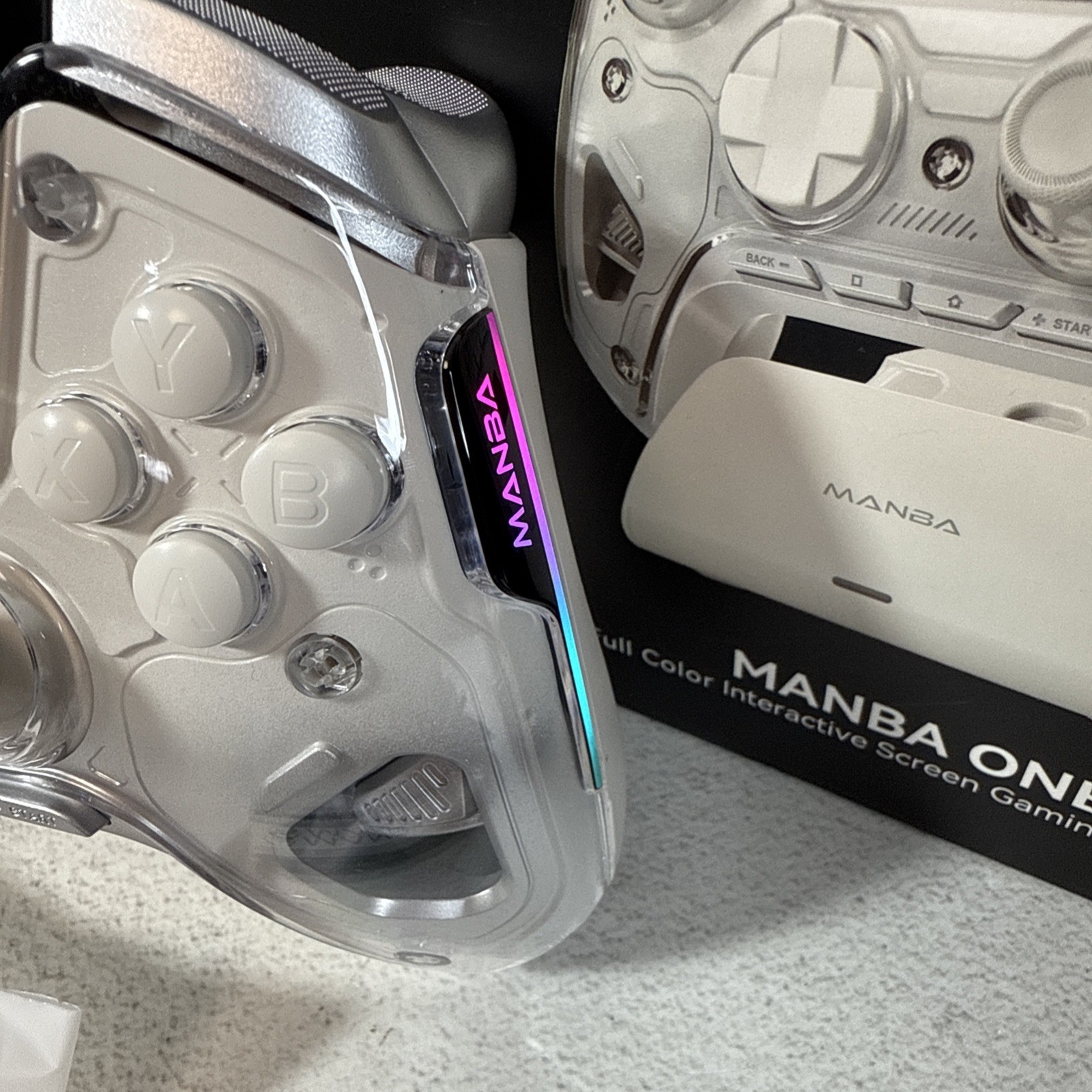 Manba One Color Interactive Screen Wireless Gaming Controller Charging Base Open